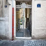 Vitelli And Split