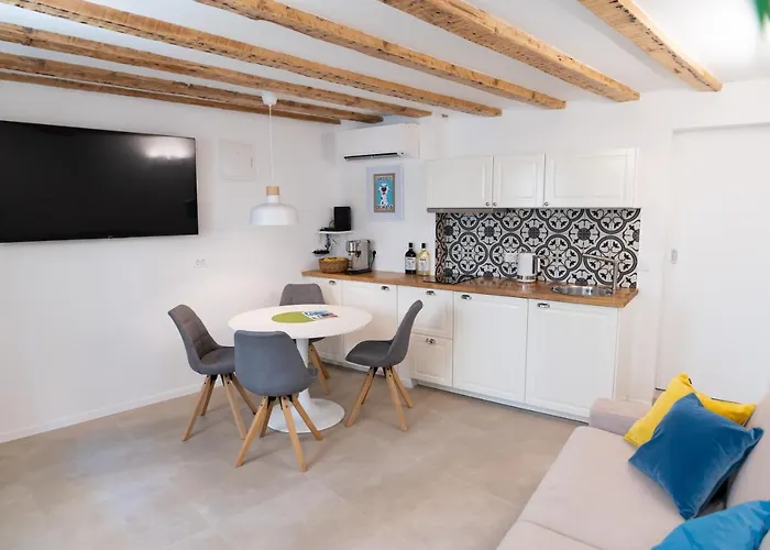 Lejlighed Vitelli And