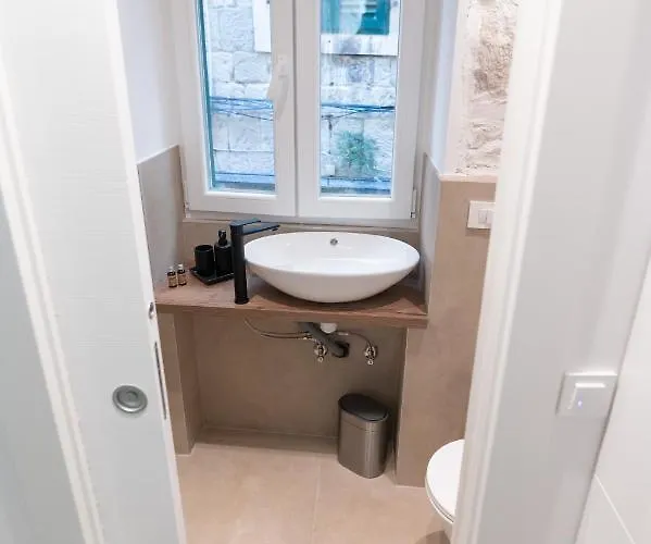 Vitelli And Lejlighed Split